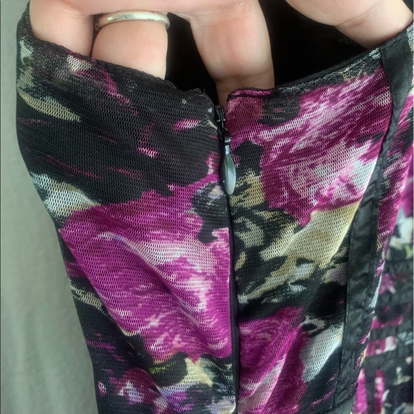 Party dress with beautiful satin ribbon trim - Picture 5 of 6